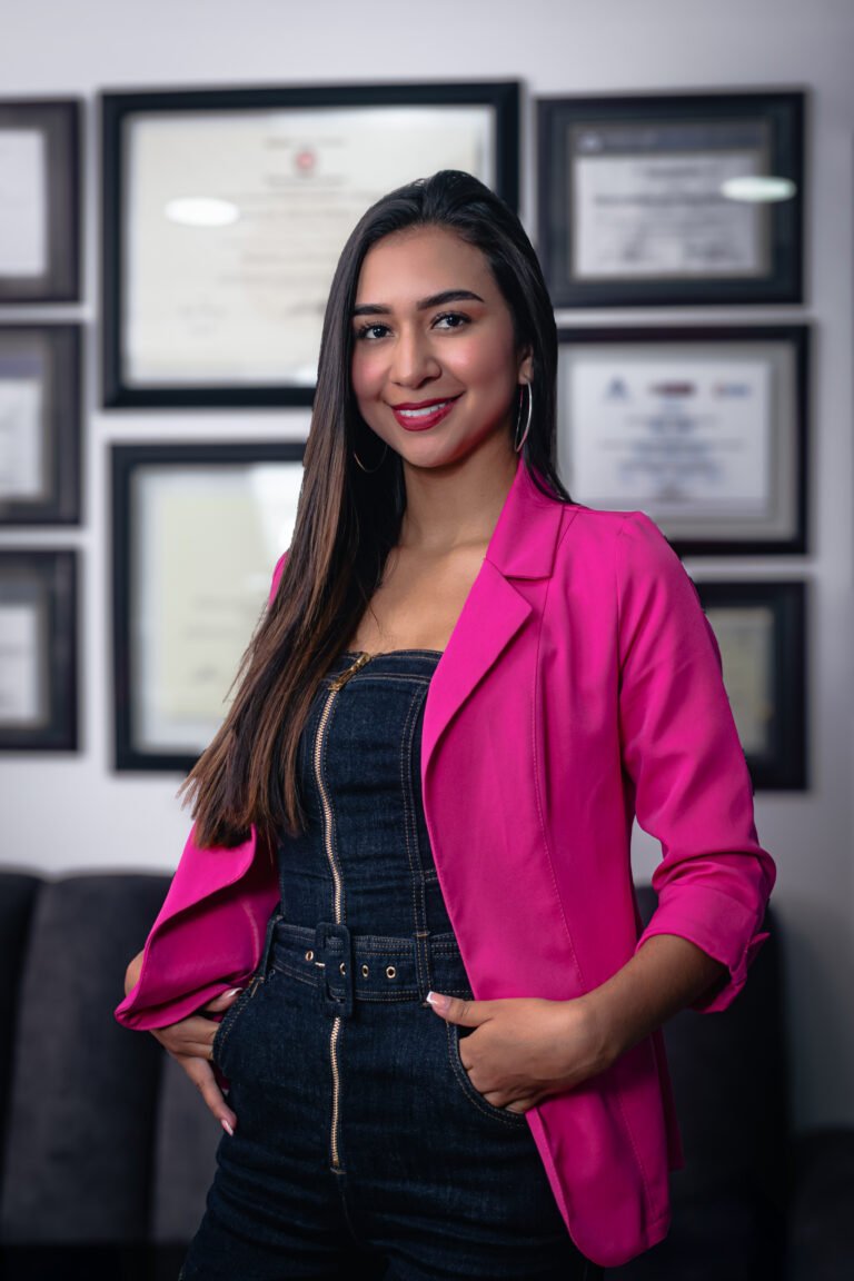 NICOL MELENDEZ
